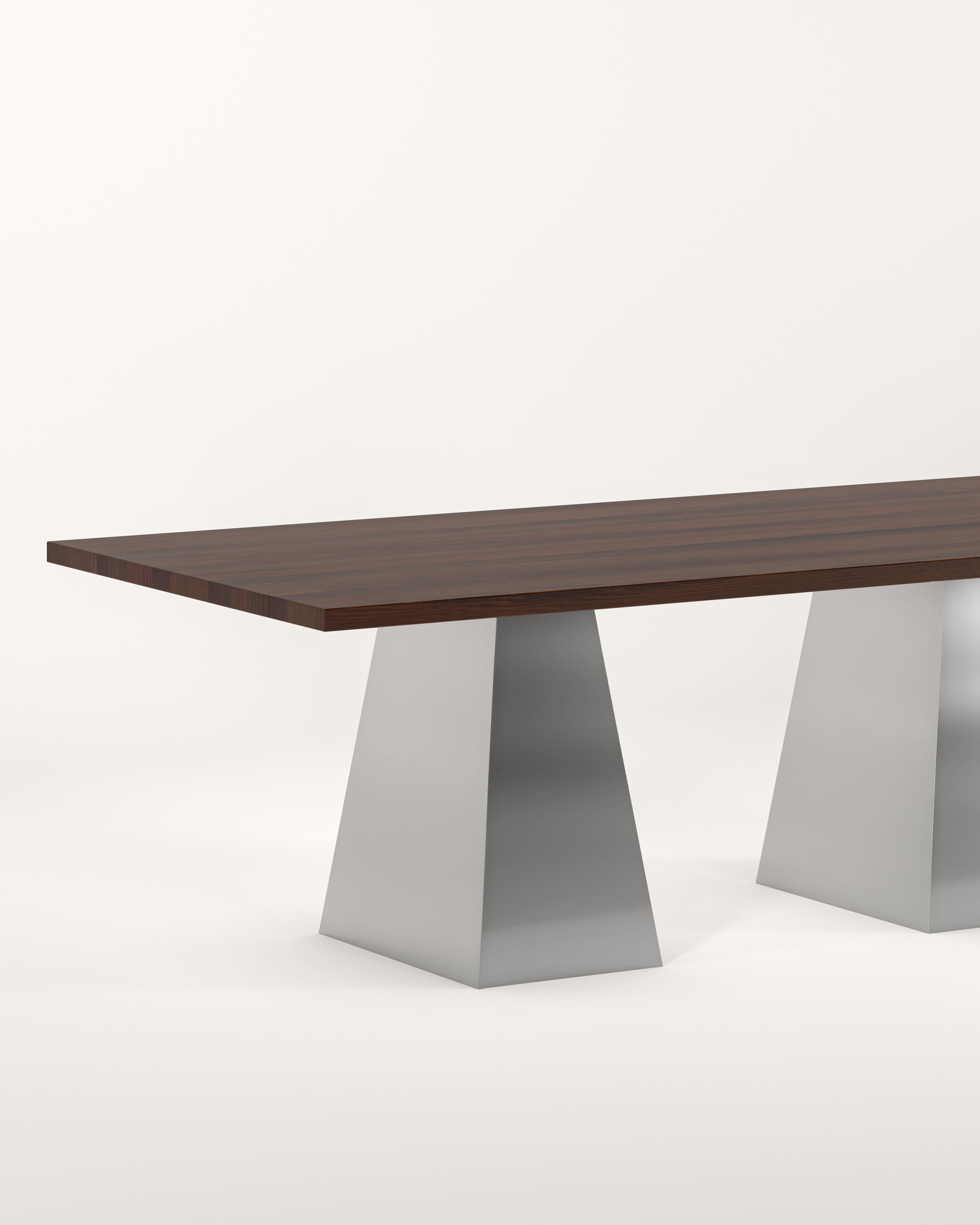 TRIOVA - RÄUCHEREICHE / BRUSHED STEEL - Studio 2